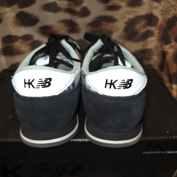 New Balance Women's 373 Retro Navy, Purple & Teal RARE Patterned Sneakers - 7.5 - Picture 7 of 10